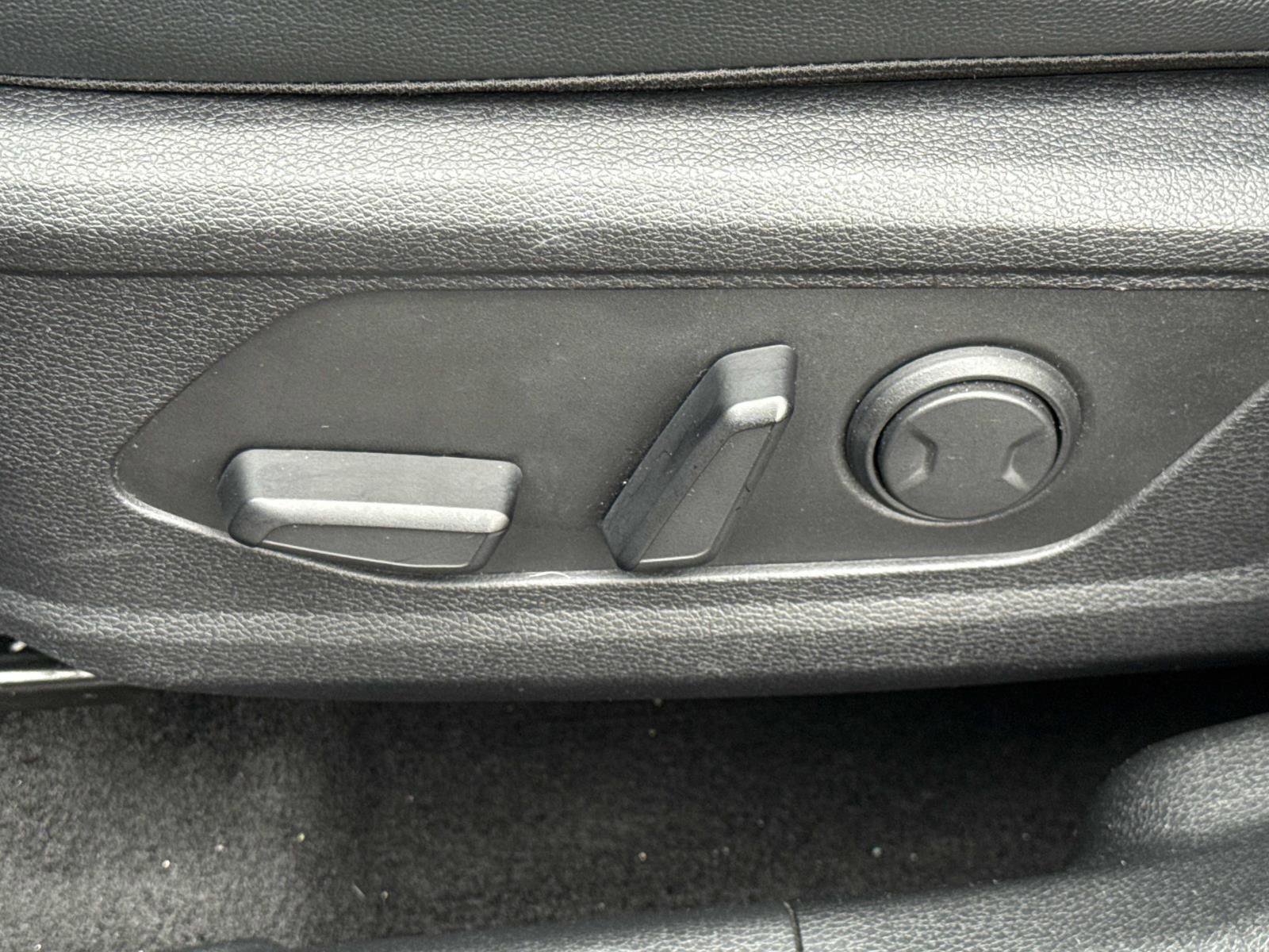 Used 2024 Kia Sportage X-Line w/ X-Line Premium Package image 16