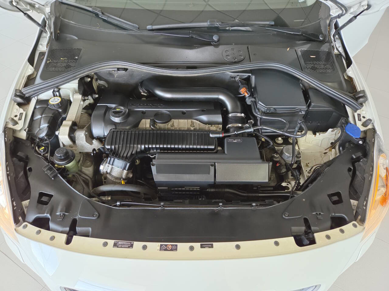 Used 2012 Volvo S60 T5 w/ Climate Pkg FWD image 35