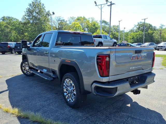 New 2026 GMC Sierra 2500 Denali w/ Denali Reserve Package AWD/4WD image 10