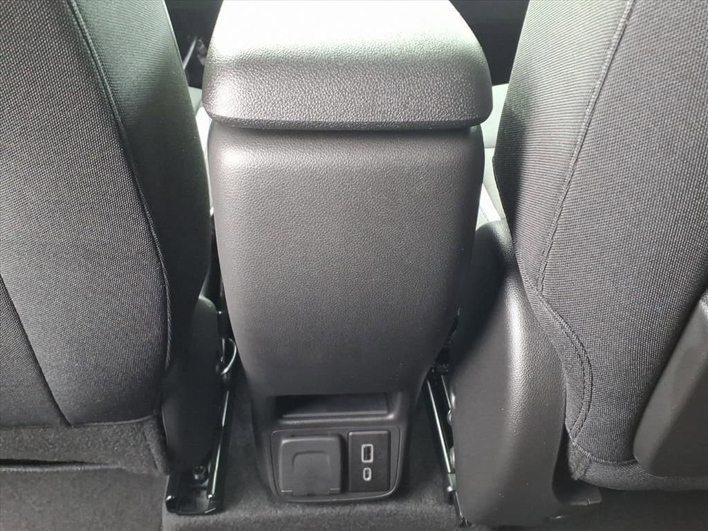 New 2026 Chevrolet TrailBlazer LT w/ Convenience Package FWD image 18