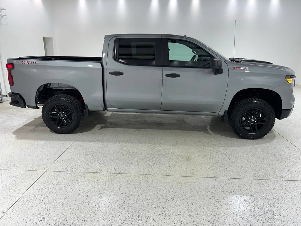 New 2026 Chevrolet Silverado 1500 Custom Trail Boss AWD/4WD image 6