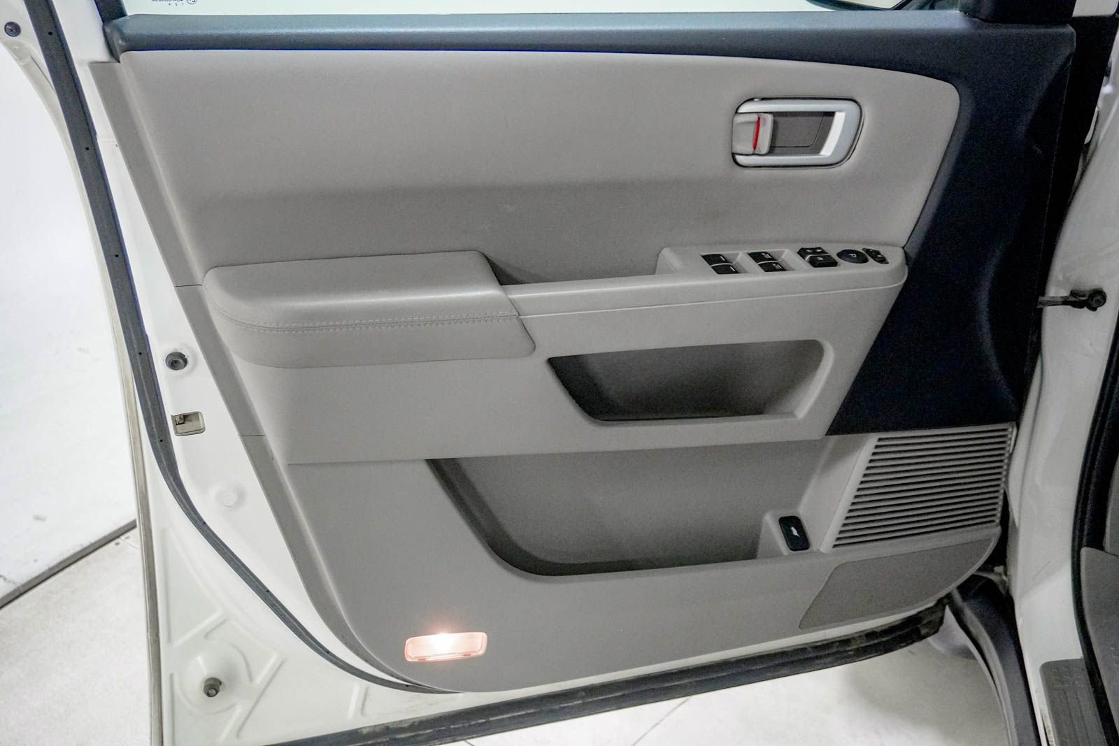 Used 2015 Honda Pilot EX-L image 17