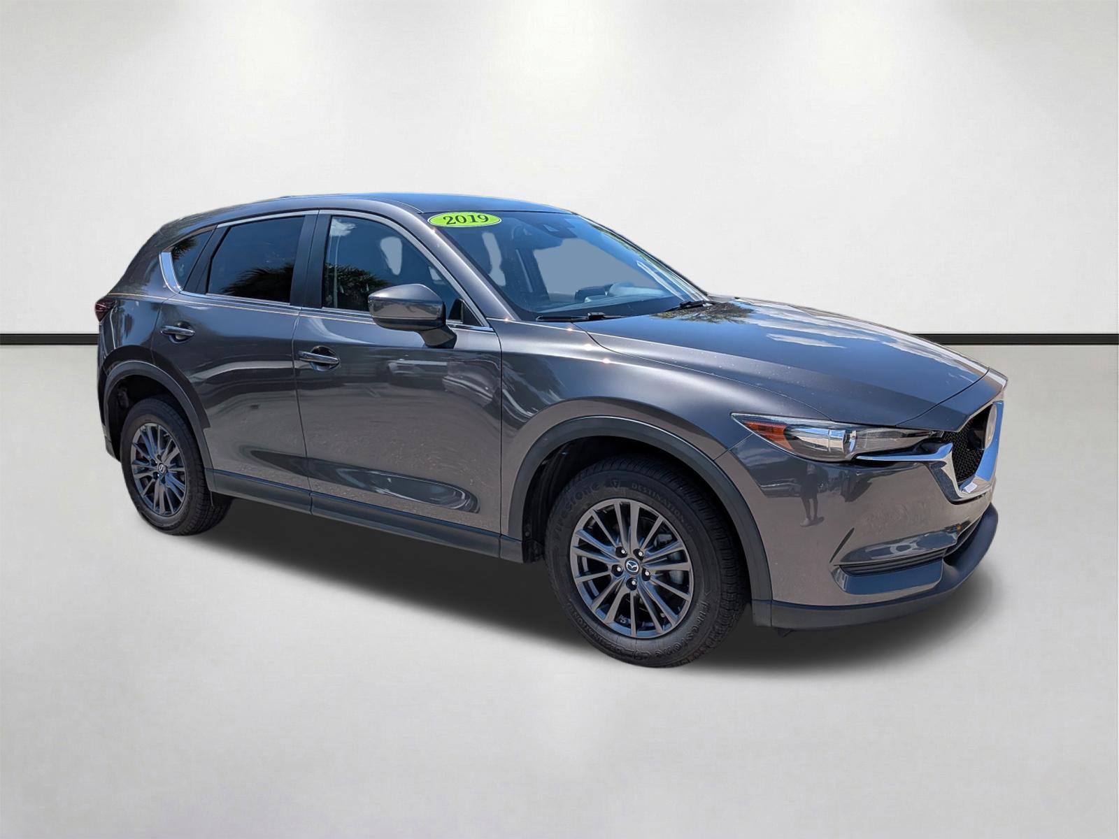 Used 2019 MAZDA CX-5 Touring FWD image 2