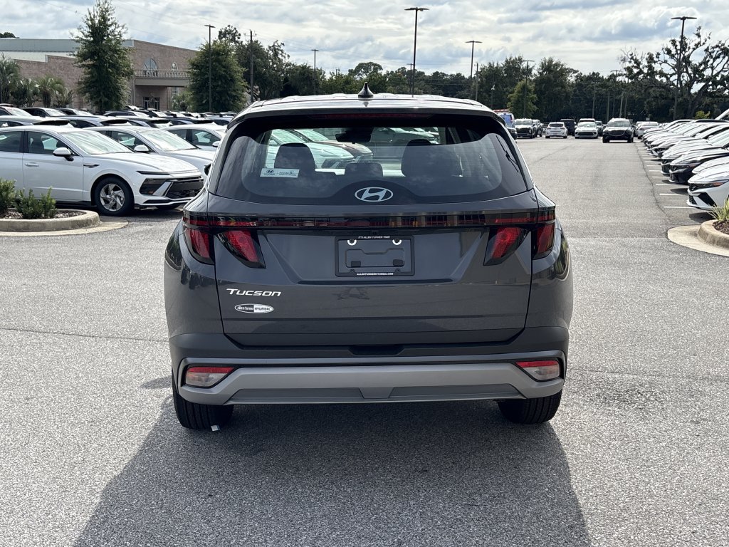 New 2026 Hyundai Tucson SE FWD image 7