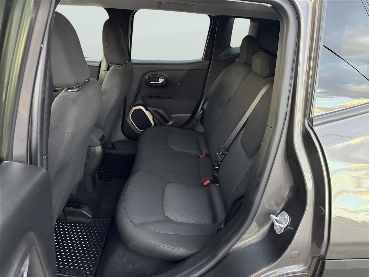 Used 2016 Jeep Renegade Sport w/ Power & Air Group AWD/4WD image 16
