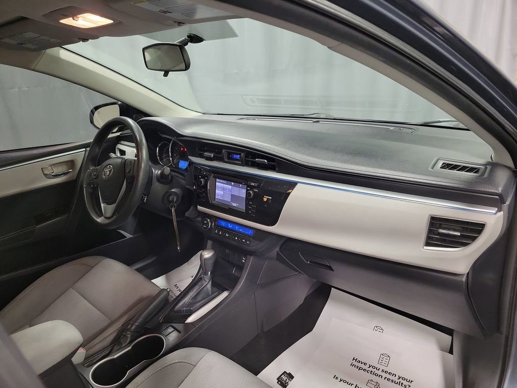 Used 2014 Toyota Corolla LE image 26