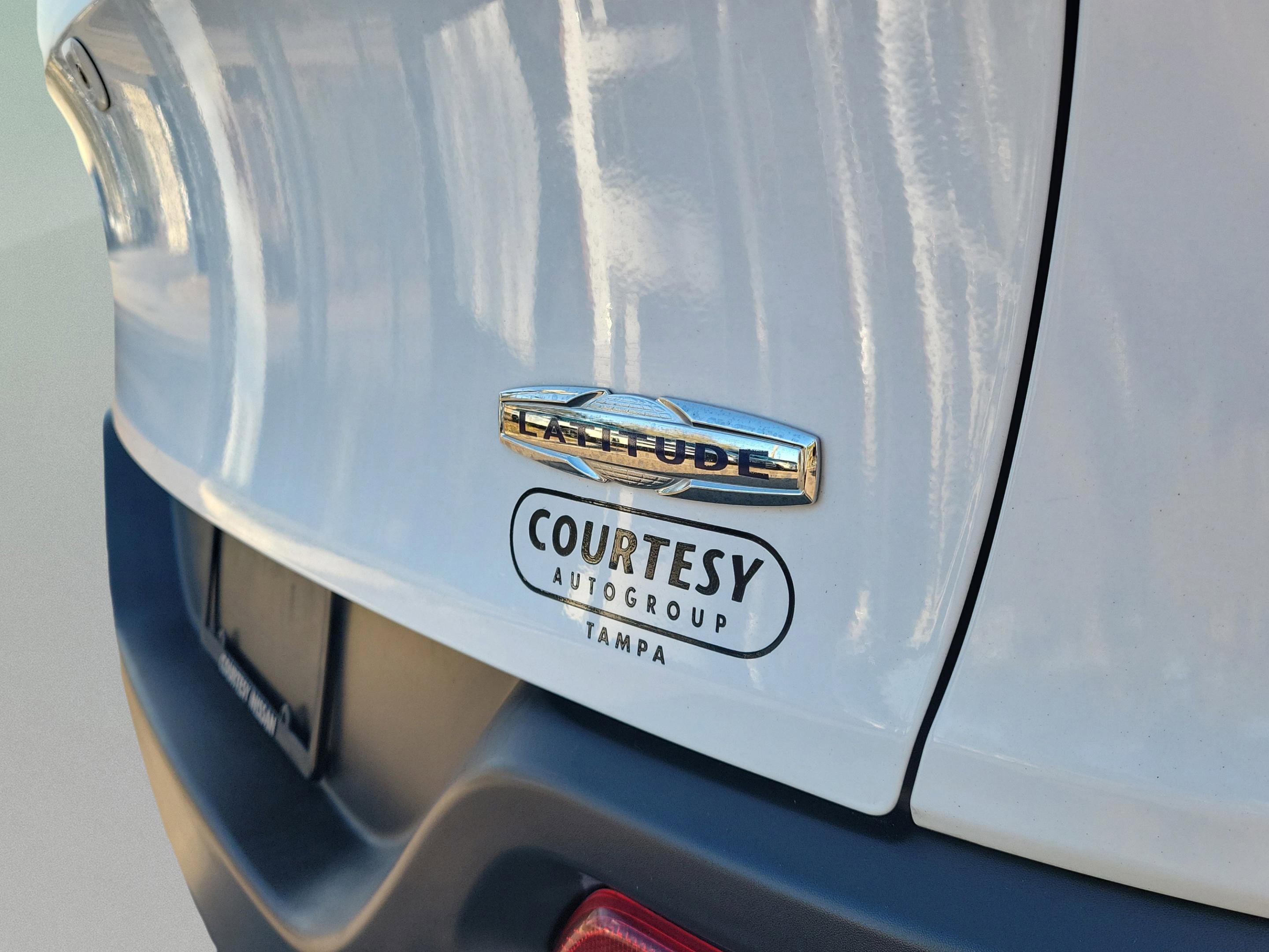 Used 2016 Jeep Cherokee Latitude image 30