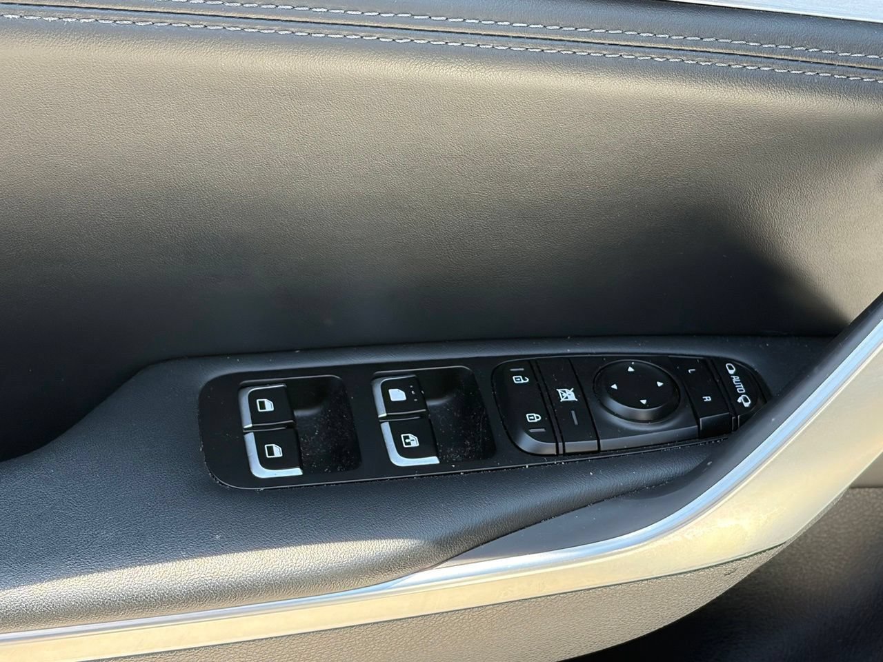 Used 2018 Kia Stinger GT2 RWD image 6