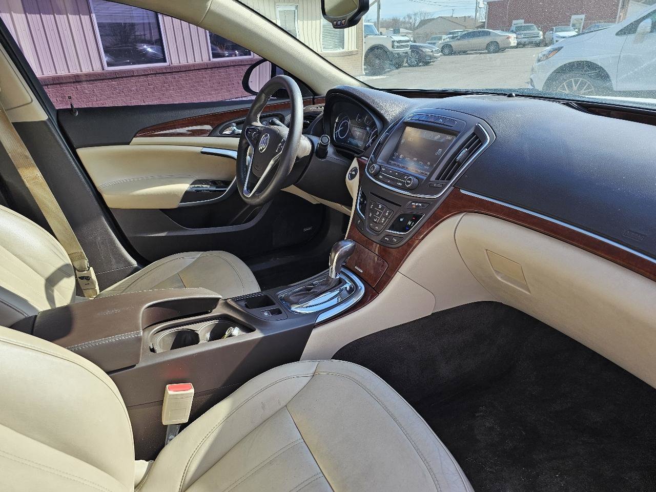 Used 2016 Buick Regal Premium w/ Driver Confidence Package #1 image 17