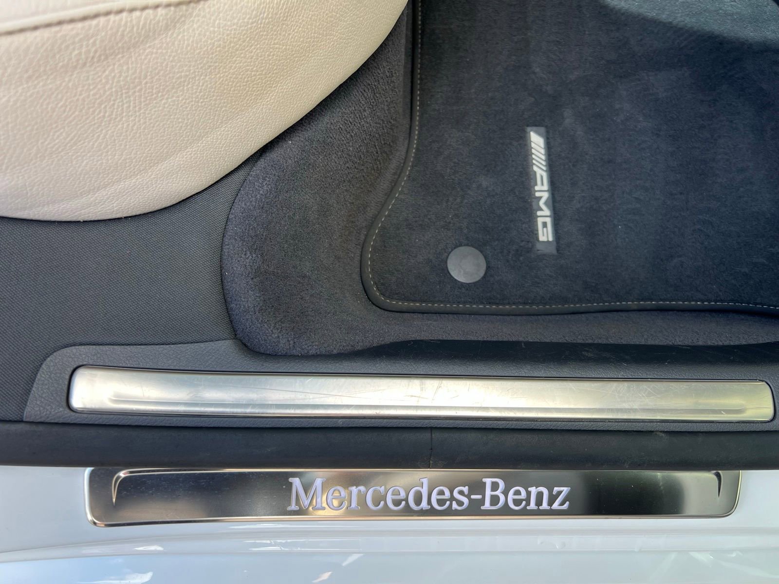 Used 2023 Mercedes-Benz S 500 4MATIC image 76