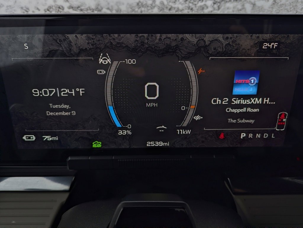 New 2026 GMC Hummer EV 4x4 Crew Cab image 2