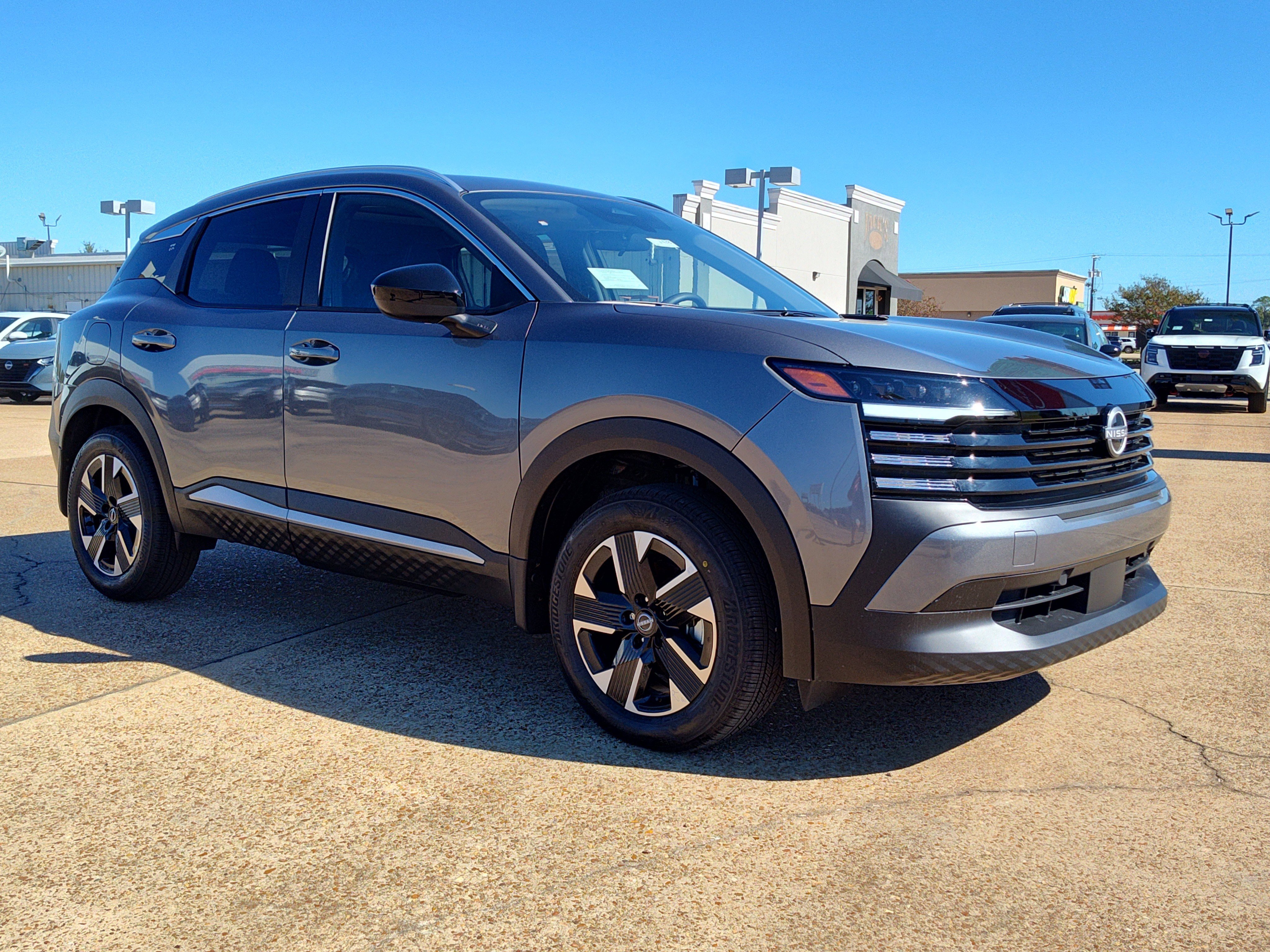 New 2026 Nissan Kicks SV w/ SV Premium Package image 5