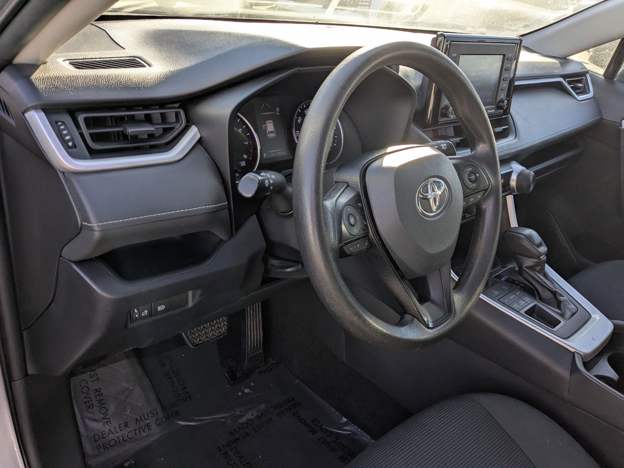 Used 2020 Toyota RAV4 LE w/ All Weather Liner Package image 16