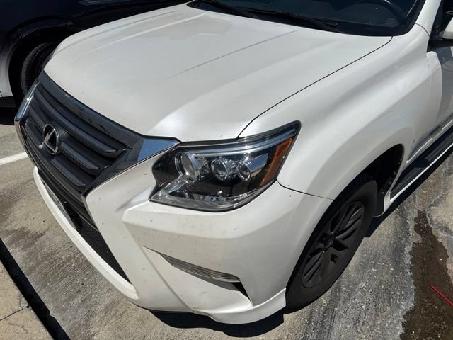 Used 2017 Lexus GX 460 w/ Navigation Package AWD/4WD image 9