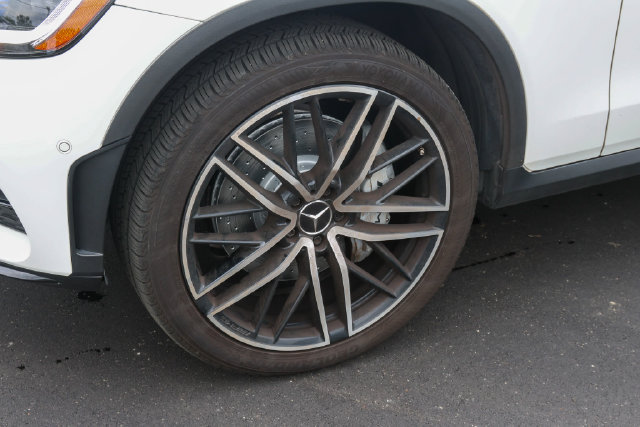 Used 2021 Mercedes-Benz GLC 43 AMG 4MATIC image 7