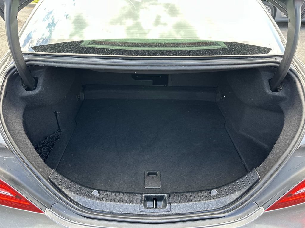 Used 2019 Mercedes-Benz CLA 250 image 29