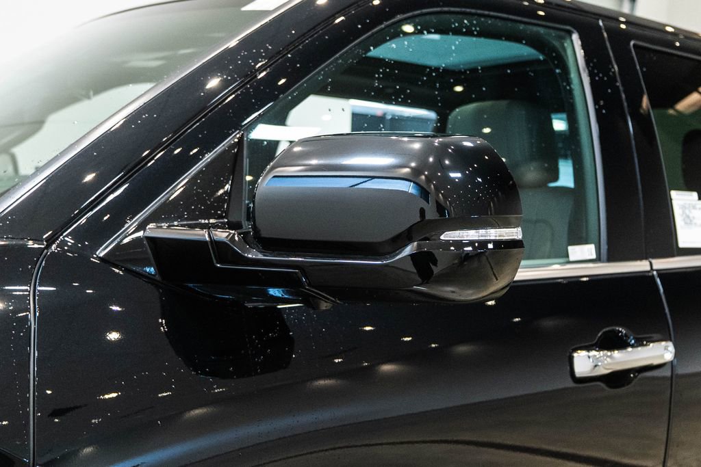 New 2026 Toyota Tundra Limited AWD/4WD image 12