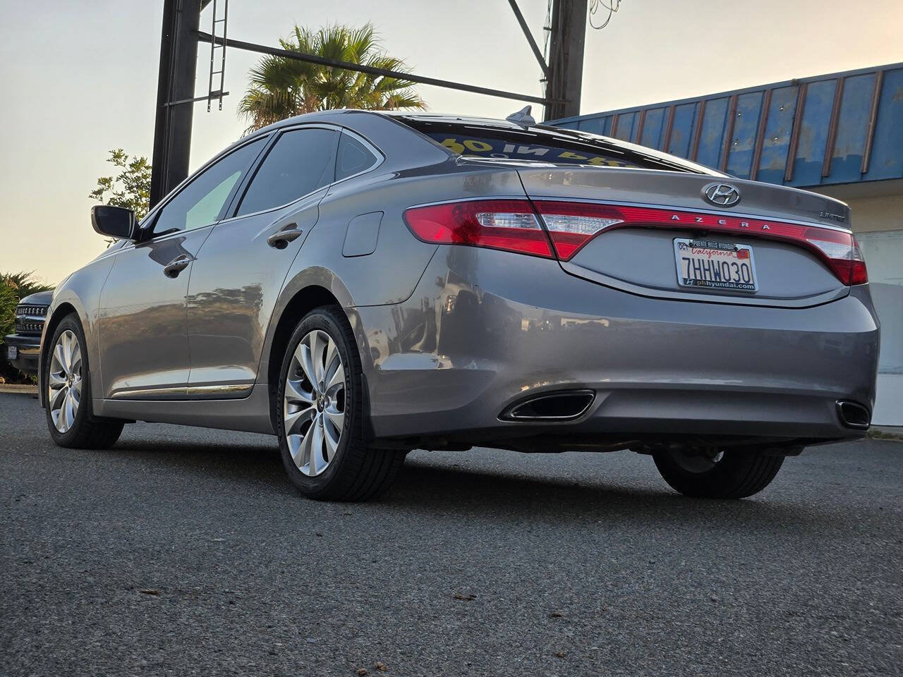 Used 2014 Hyundai Azera Limited FWD image 11