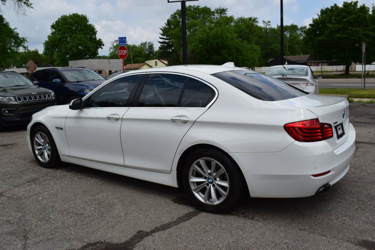 Used 2015 BMW 528i xDrive Sedan AWD/4WD image 8