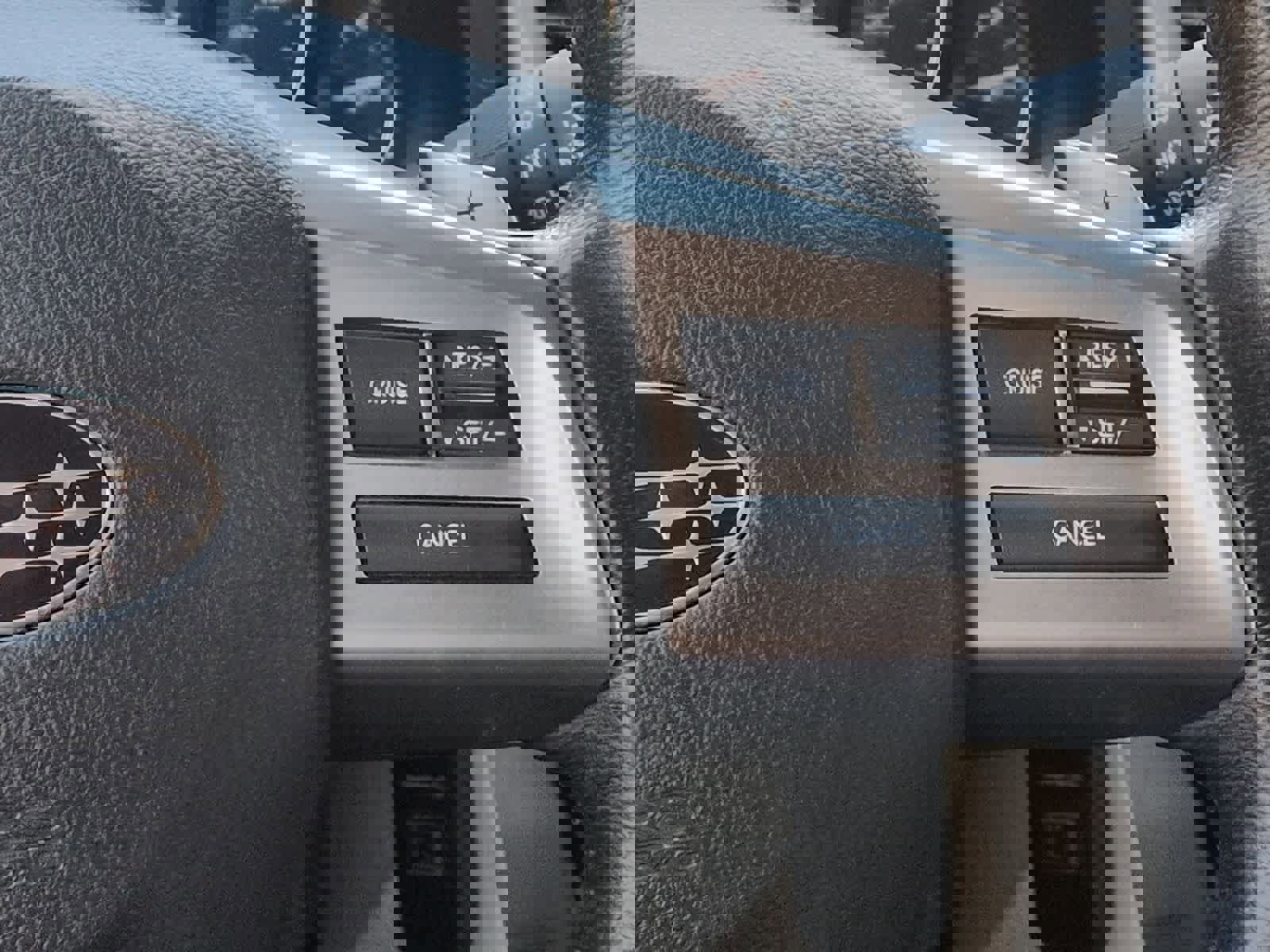 Used 2012 Subaru Outback 3.6R Limited image 27