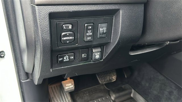 Used 2020 Toyota Tundra SR5 image 14