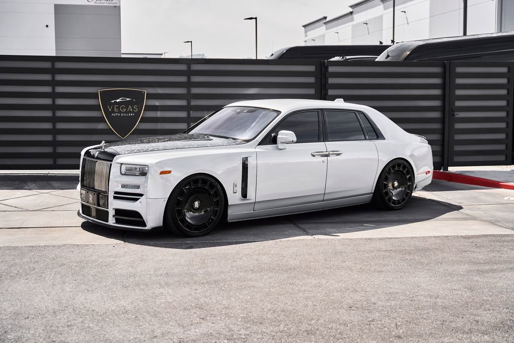 Used 2024 Rolls-Royce Phantom Sedan RWD image 6