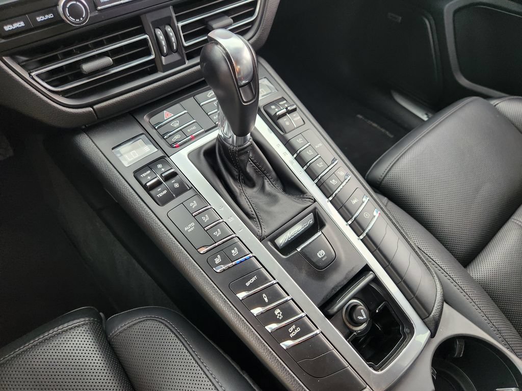 Used 2019 Porsche Macan S AWD/4WD image 22