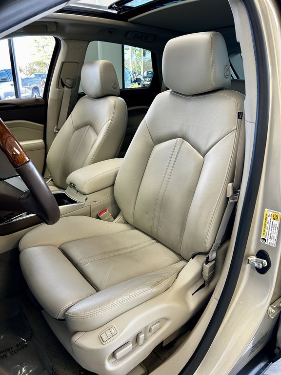 Used 2011 Cadillac SRX Luxury FWD image 14