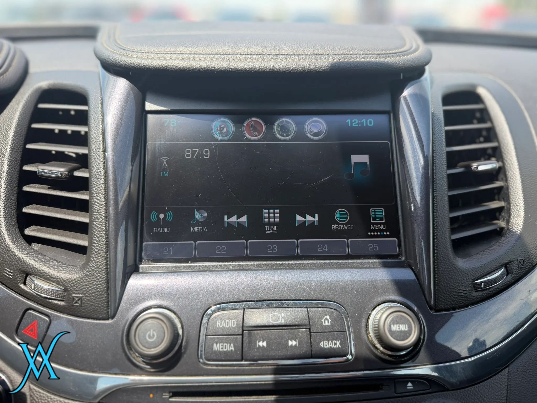 Used 2019 Chevrolet Impala Premier FWD image 27