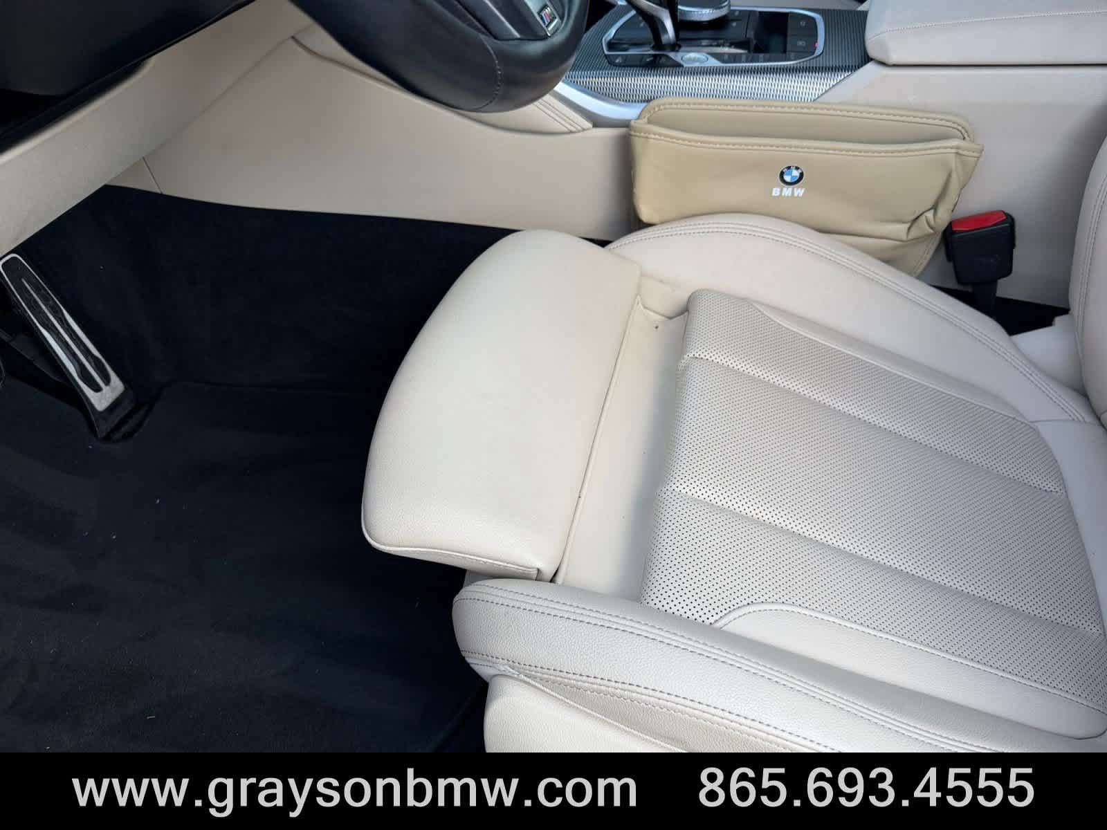 Used 2022 BMW 430i Convertible w/ M Sport Package RWD image 12