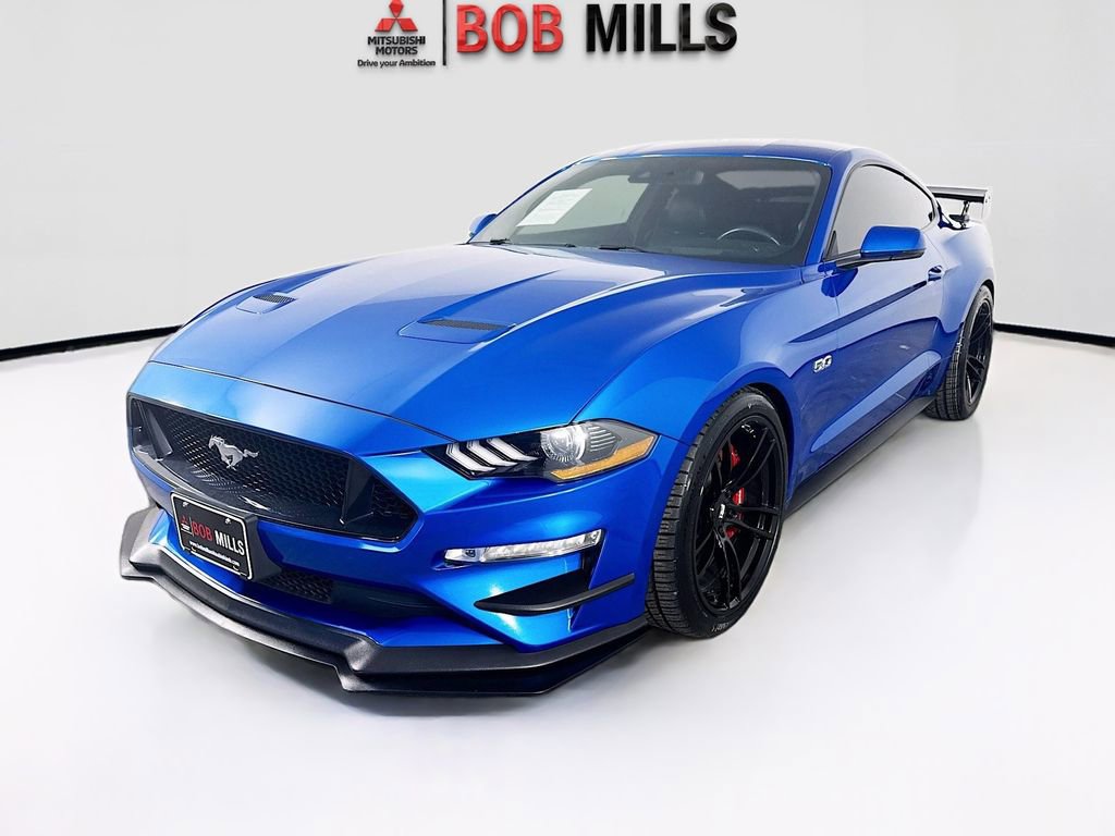 Used 2019 Ford Mustang GT Premium w/ GT Performance Package RWD image 3