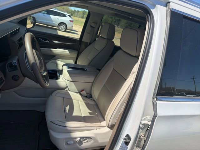 Used 2023 GMC Yukon XL Denali w/ Max Trailering Package AWD/4WD image 6