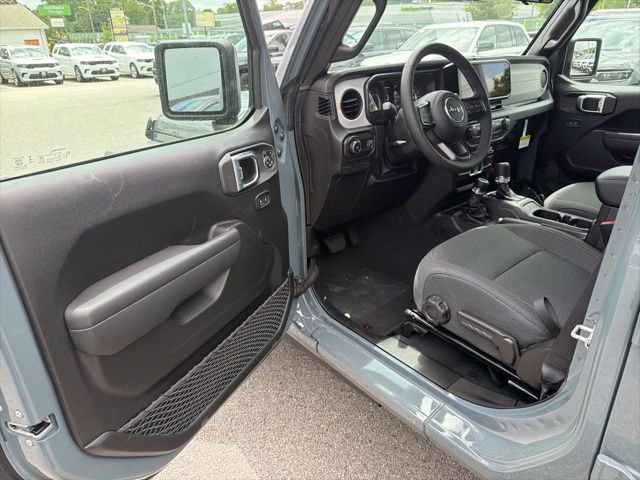 New 2026 Jeep Wrangler Unlimited Sport AWD/4WD image 10