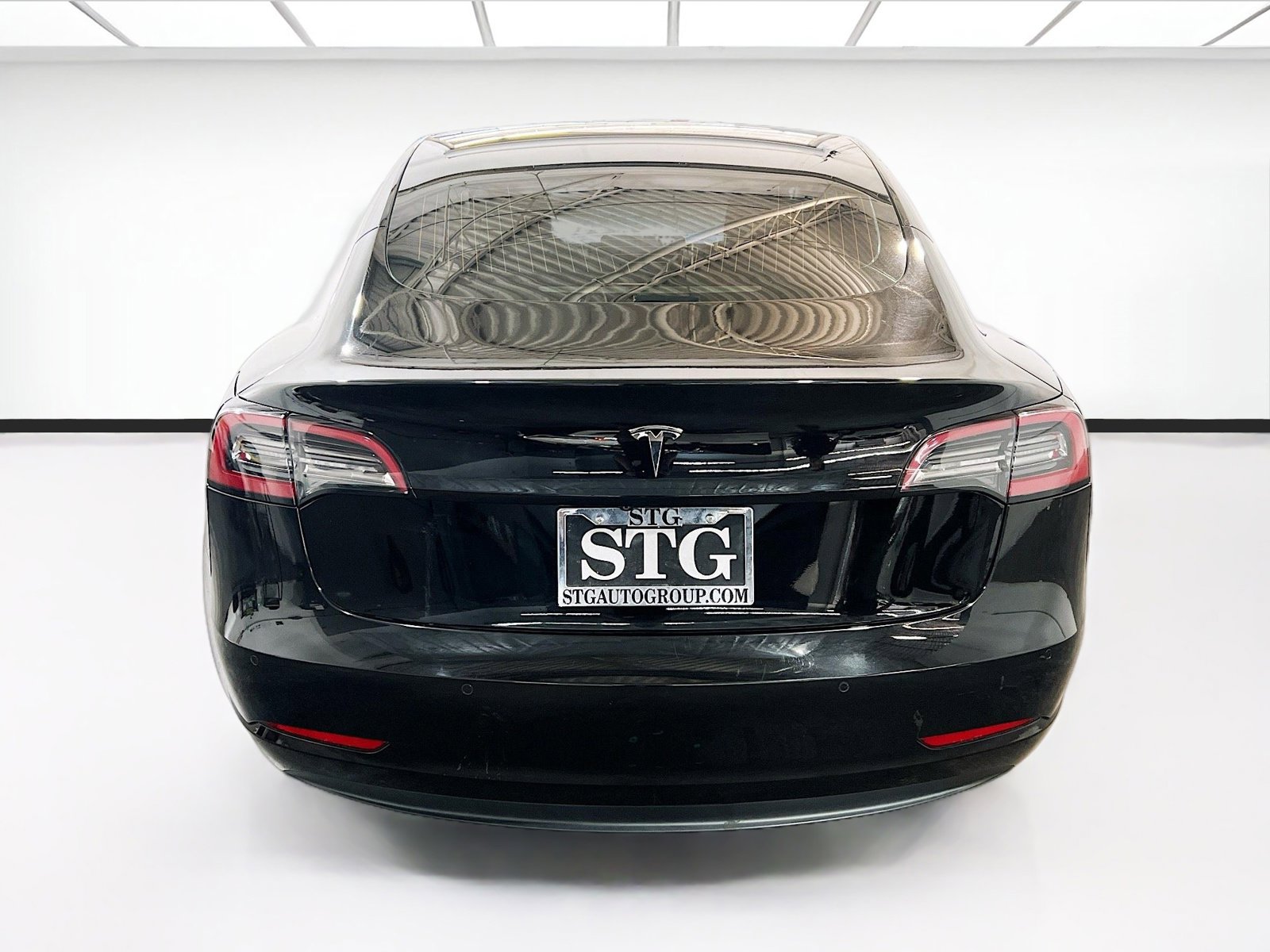 Used 2019 Tesla Model 3 Standard Range Plus RWD image 5