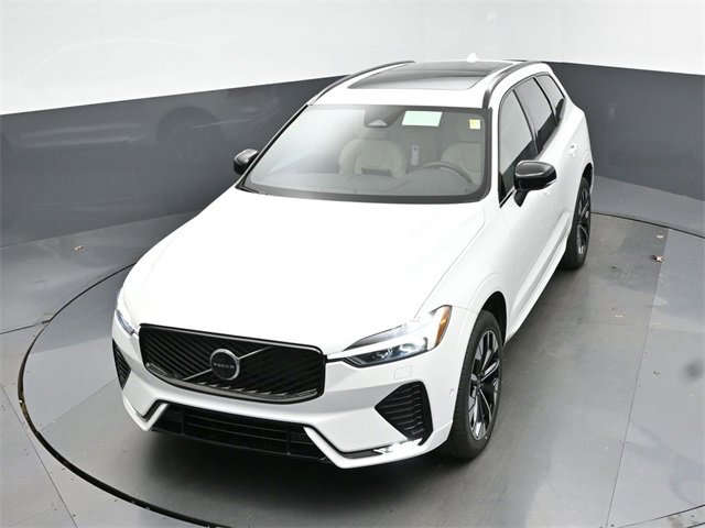 New 2026 Volvo XC60 B5 Plus w/ Protection Package Premier image 46