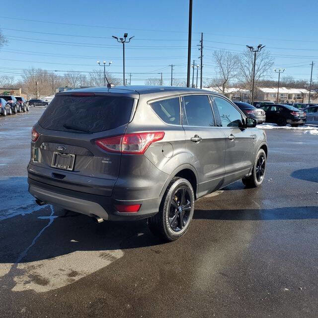 Used 2015 Ford Escape SE image 6