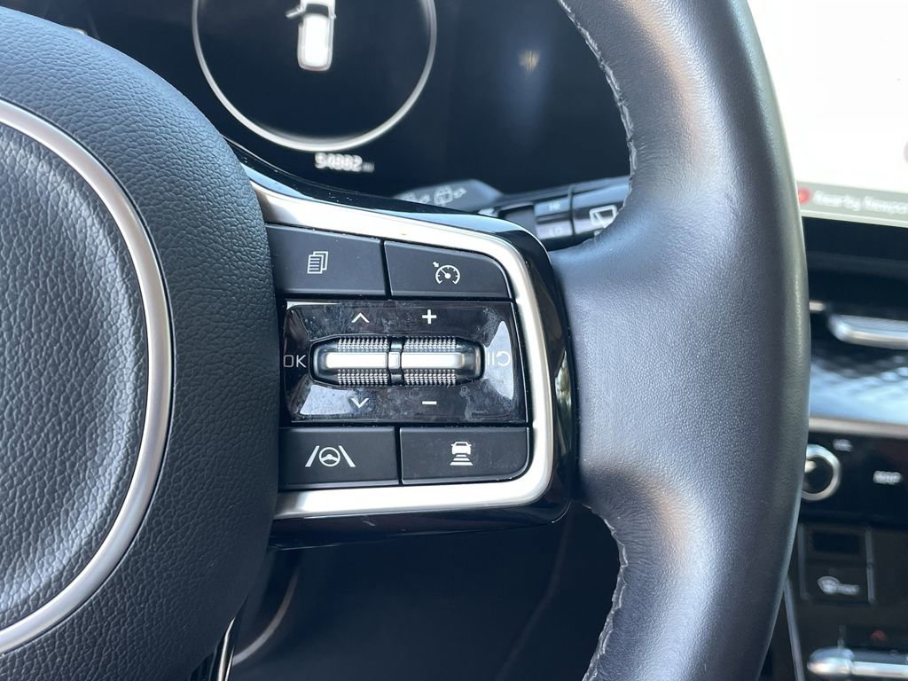 Certified 2024 Kia Carnival SX Prestige image 30