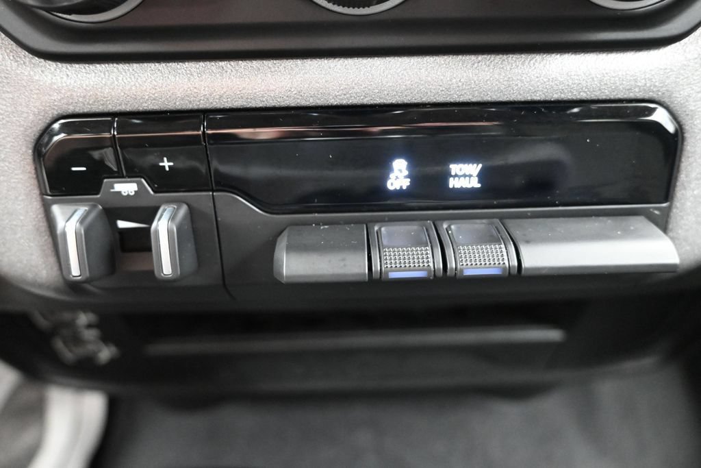 Used 2020 RAM 2500 Tradesman AWD/4WD image 23