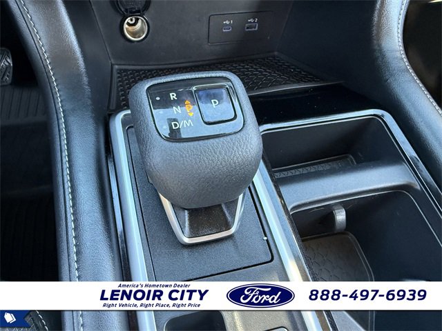 Used 2022 Nissan Pathfinder SV w/ SV Premium Package image 24