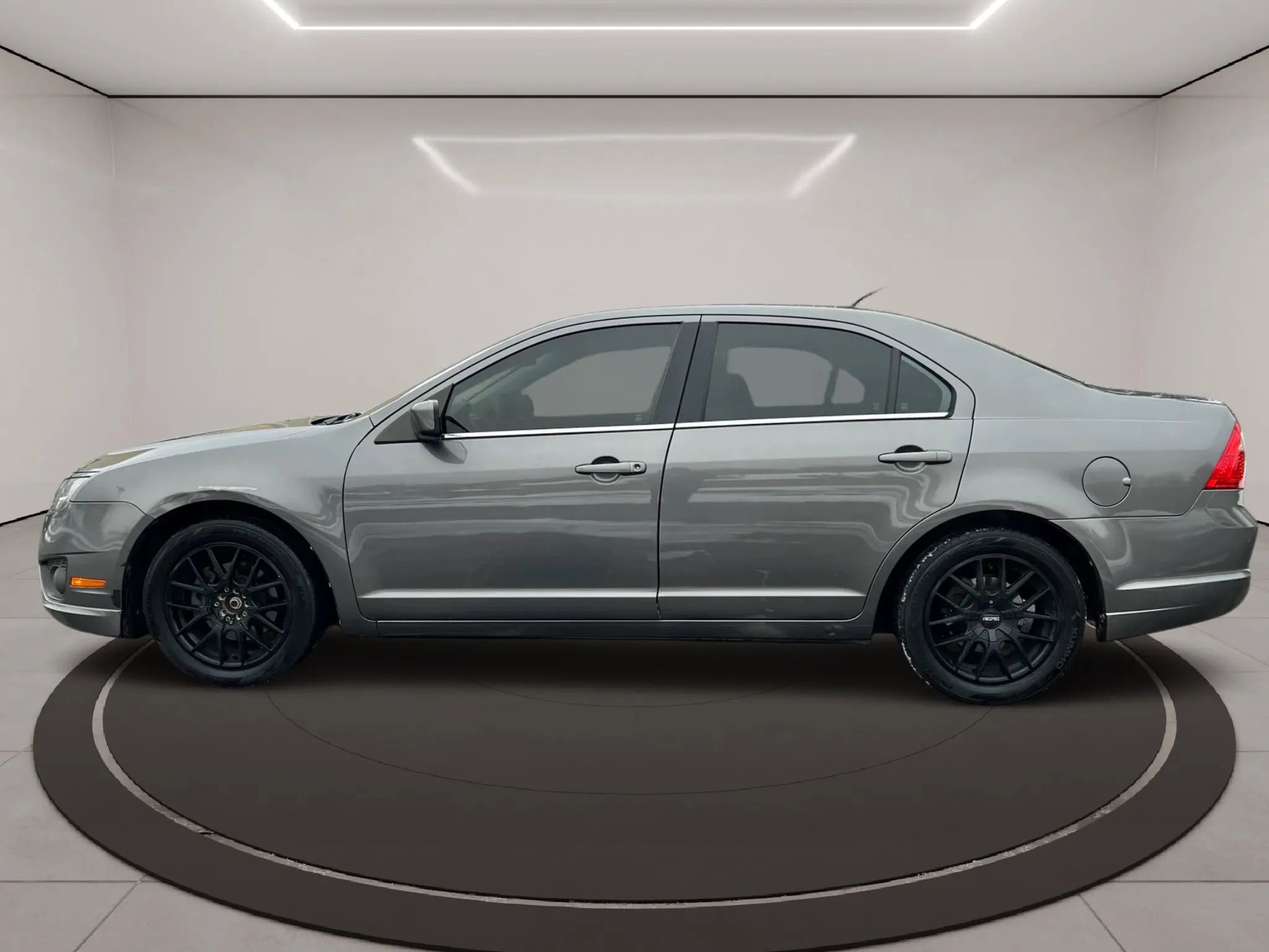 Used 2011 Ford Fusion SE w/ 202A Rapid Spec Order Code image 3