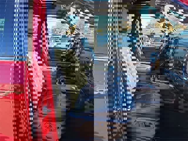 Certified 2020 Chevrolet Silverado 2500 High Country w/ Z71 Off-Road Package image 32