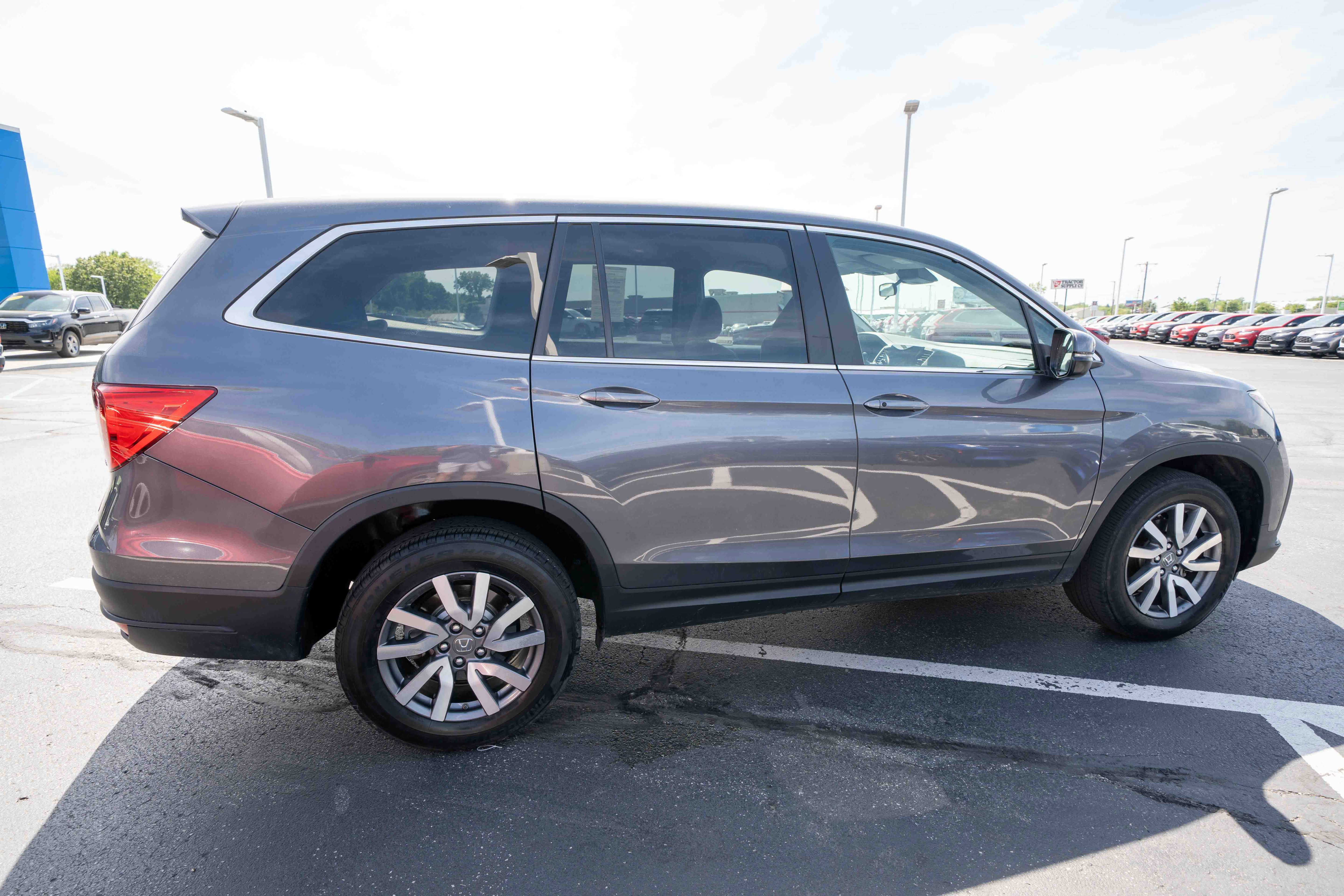 Used 2019 Honda Pilot EX image 6