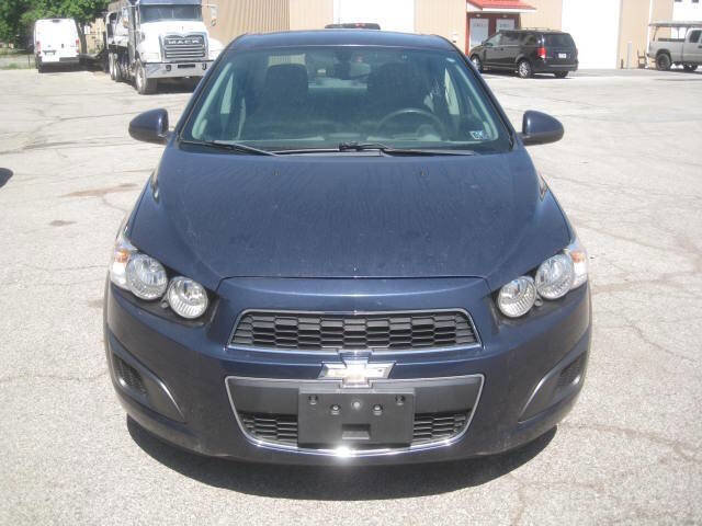 Used 2015 Chevrolet Sonic LS FWD image 2