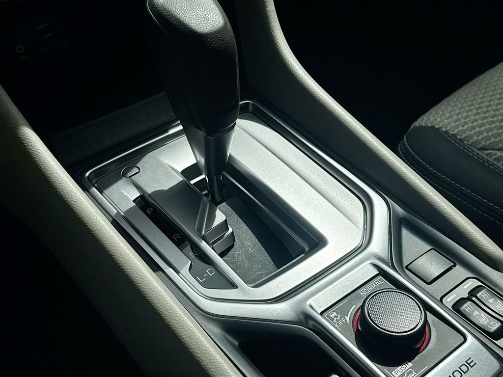 Used 2023 Subaru Forester Premium image 17