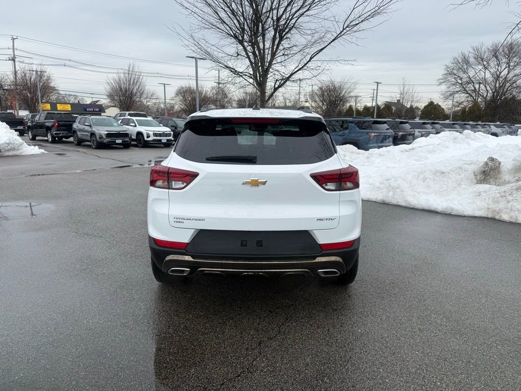 Used 2023 Chevrolet TrailBlazer ACTIV w/ Sun and Liftgate Package image 5