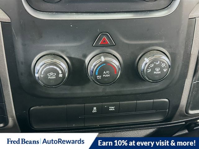 Used 2016 RAM 1500 Express AWD/4WD image 25