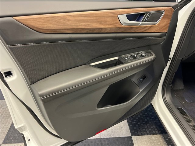 New 2026 Volkswagen Atlas SE image 8