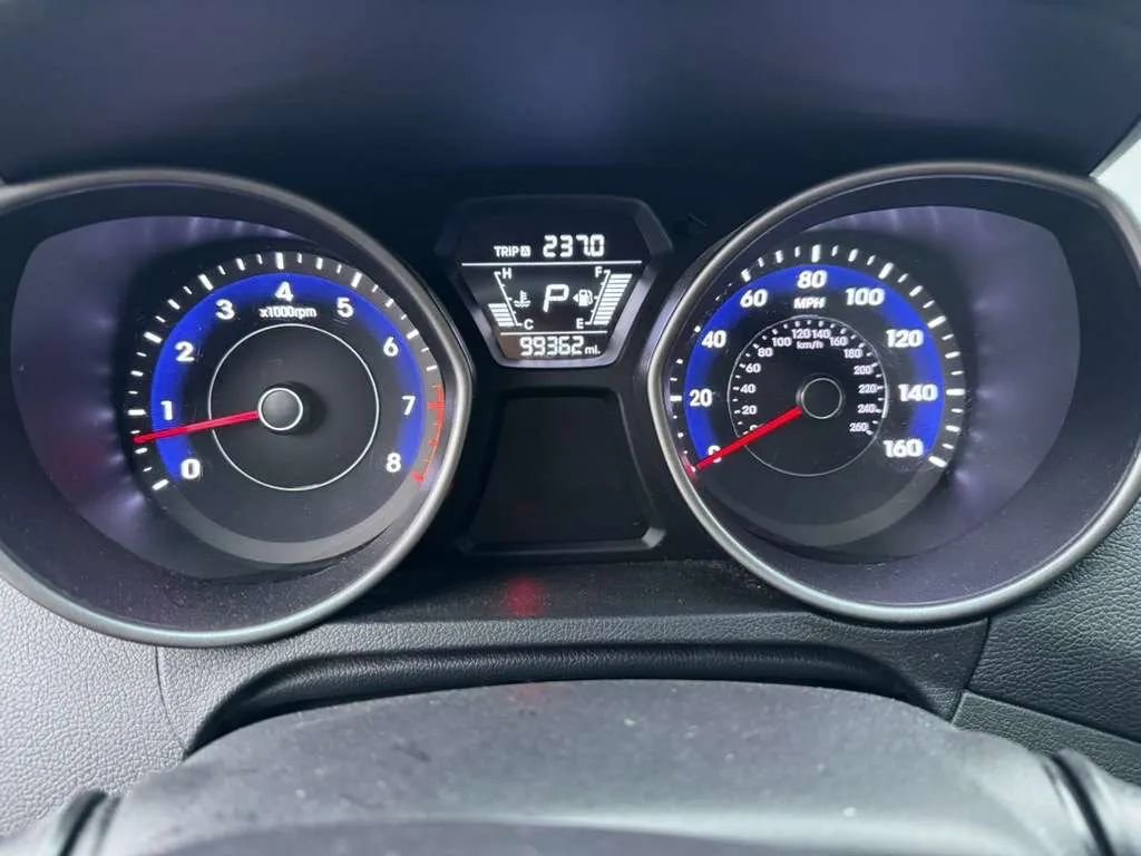 Used 2016 Hyundai Elantra Value Edition image 17