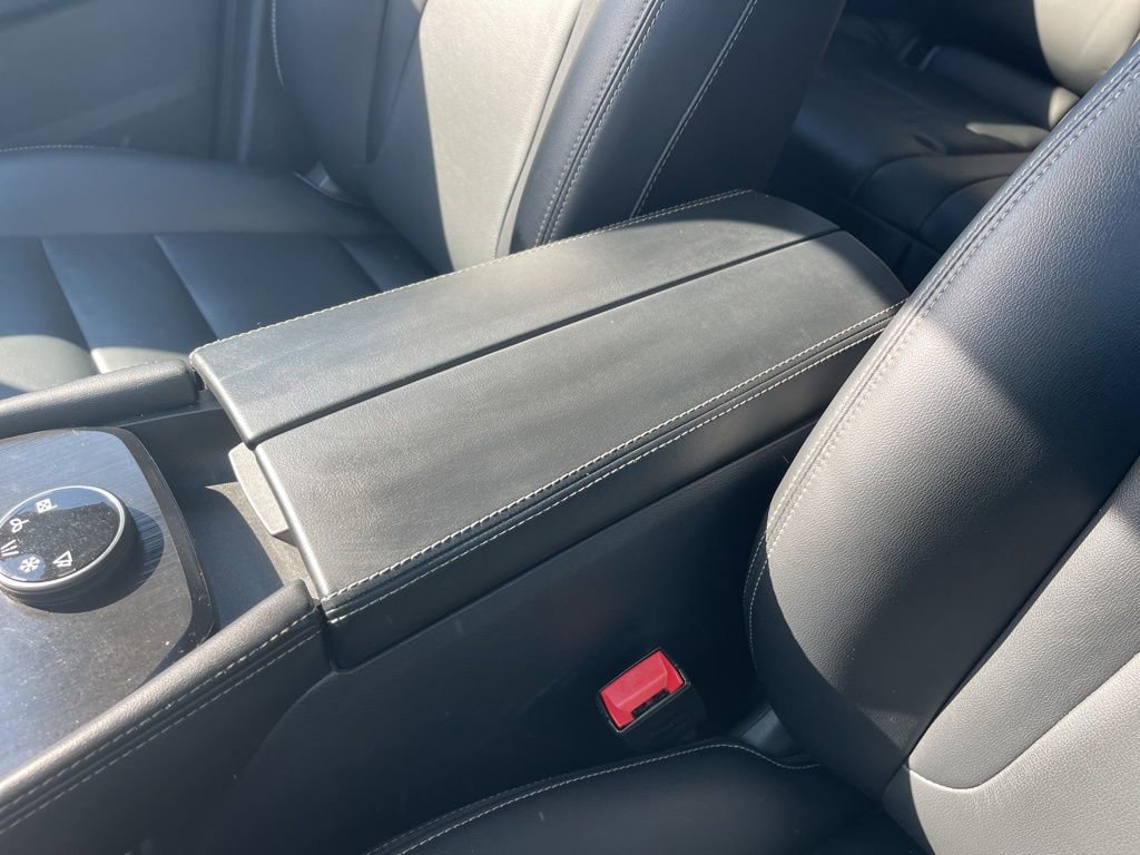 Used 2023 Nissan Rogue SL image 14