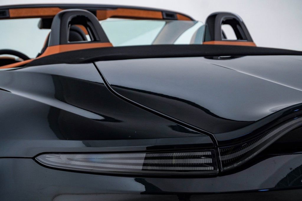 New 2026 Aston Martin V8 Vantage Roadster image 16